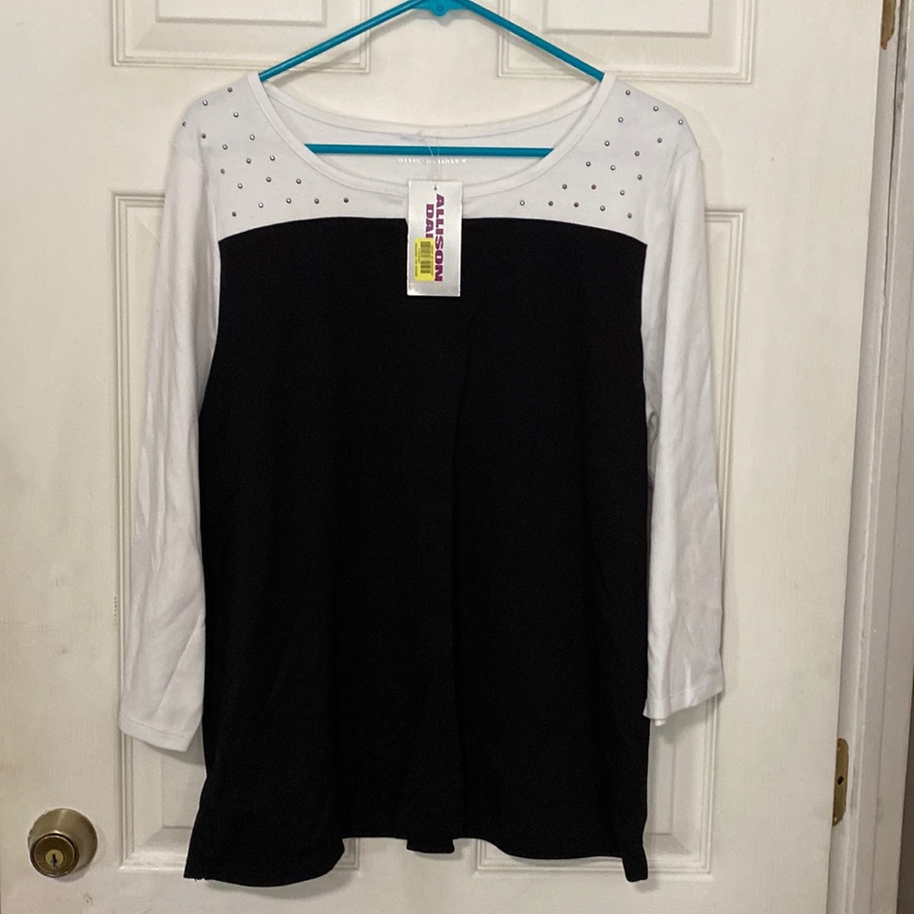 Allison Daley Womens Top